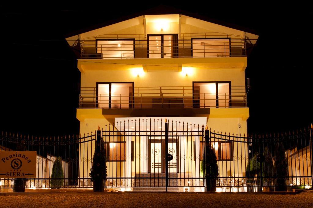 Pension Siera Navodari Exterior photo