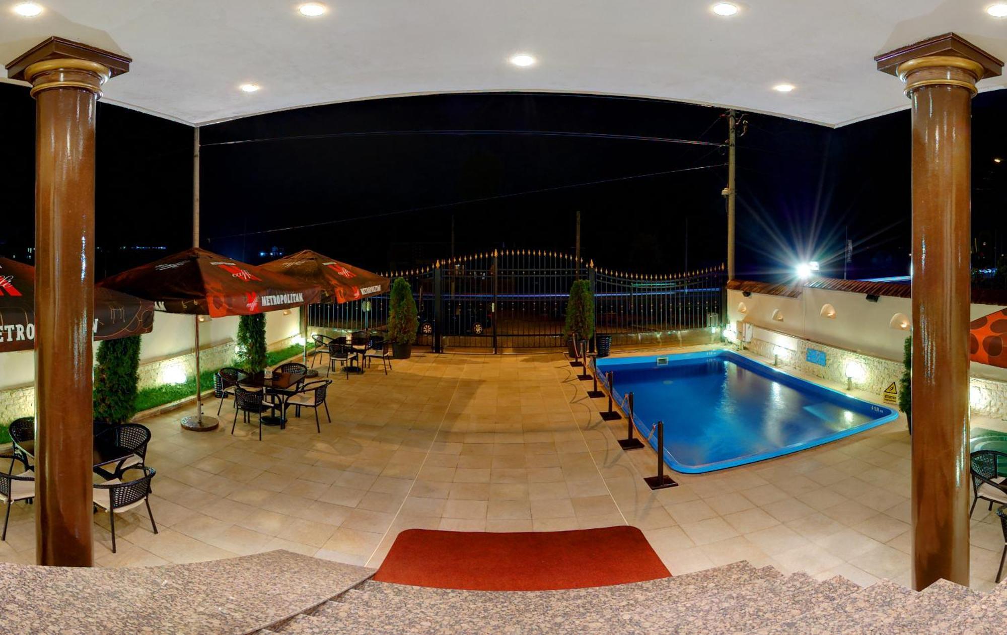 Pension Siera Navodari Exterior photo